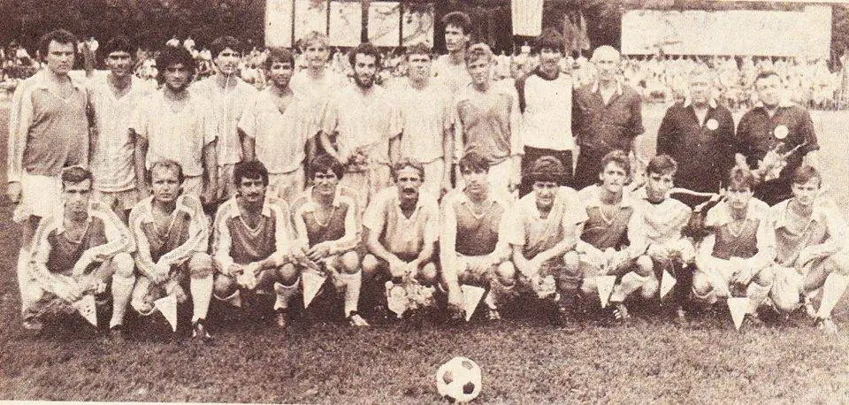 DUB 1989